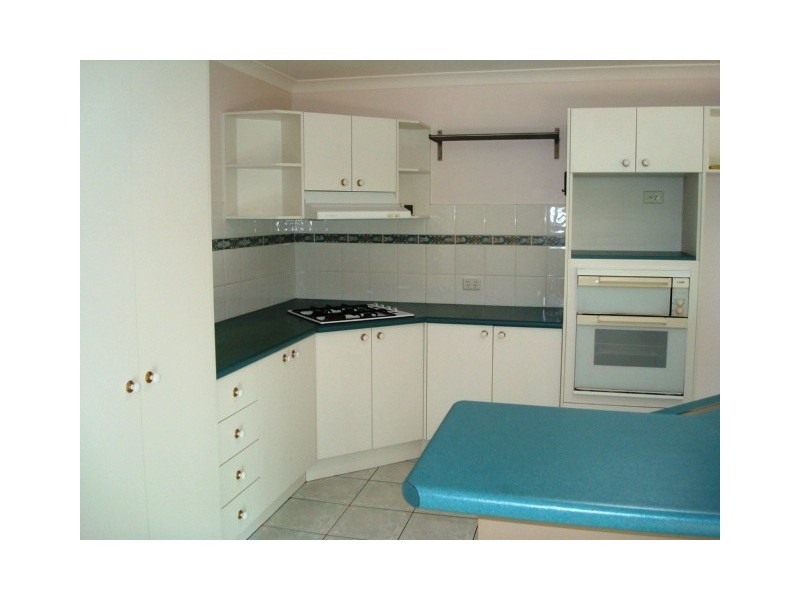 3 Janet Place, Arana Hills QLD 4054