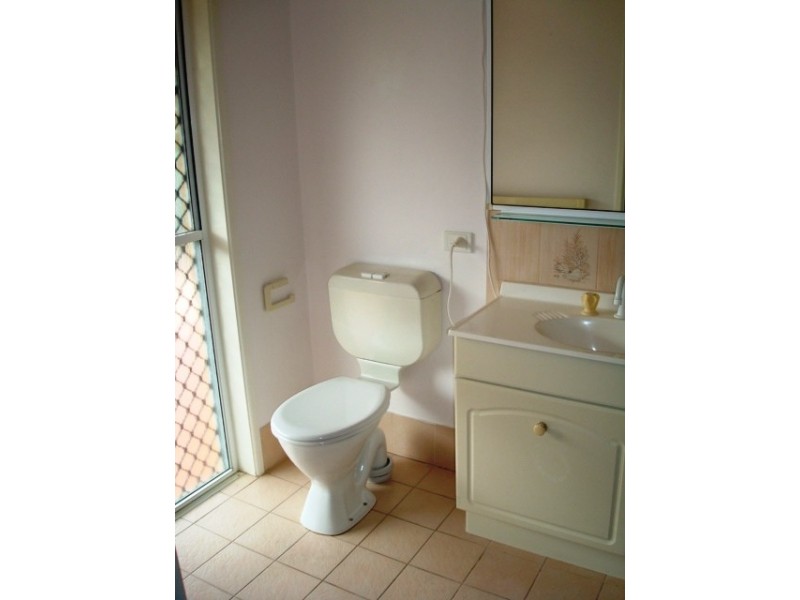 3 Janet Place, Arana Hills QLD 4054