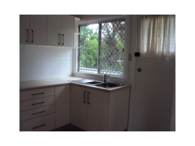 17 Euratha Street, Stafford Heights QLD 4053