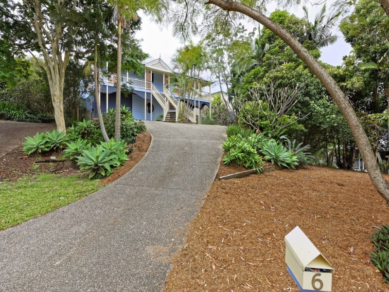 6 Silverwood Court, Ferny Hills QLD 4055