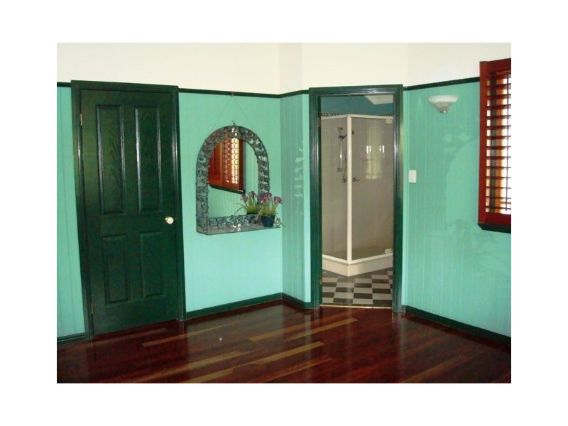 6 Silverwood Court, Ferny Hills QLD 4055