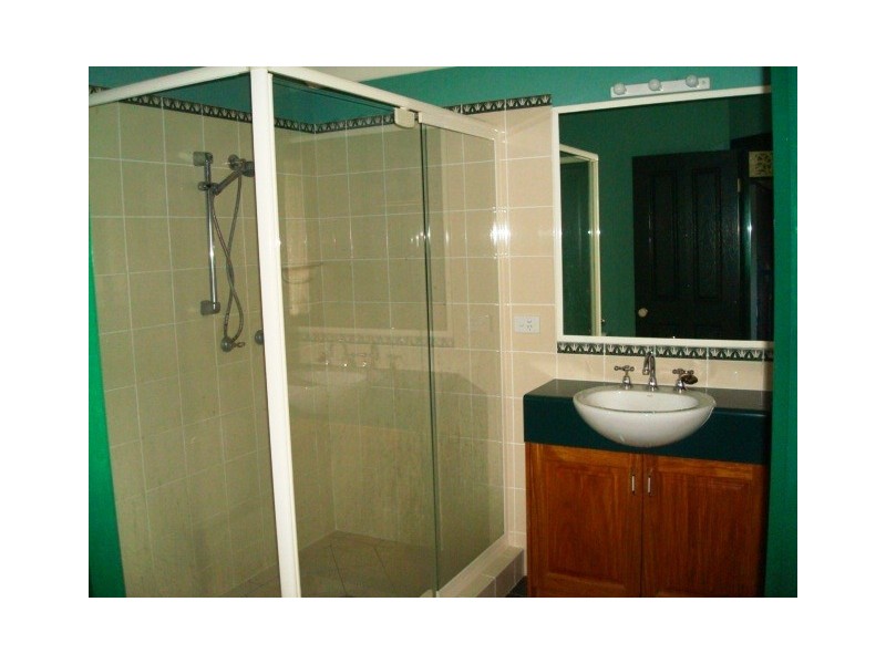 6 Silverwood Court, Ferny Hills QLD 4055