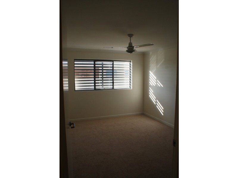 24 / 97 Webster Road, Stafford QLD 4053