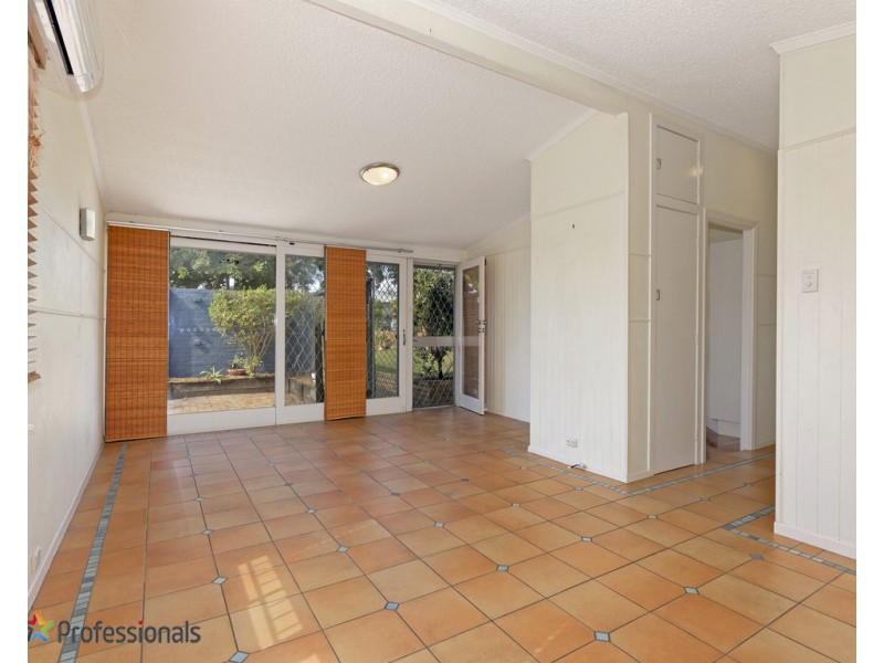 60 Pangeza Street, Stafford Heights QLD 4053