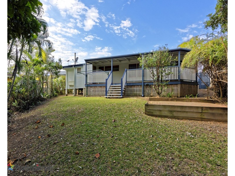 60 Pangeza Street, Stafford Heights QLD 4053