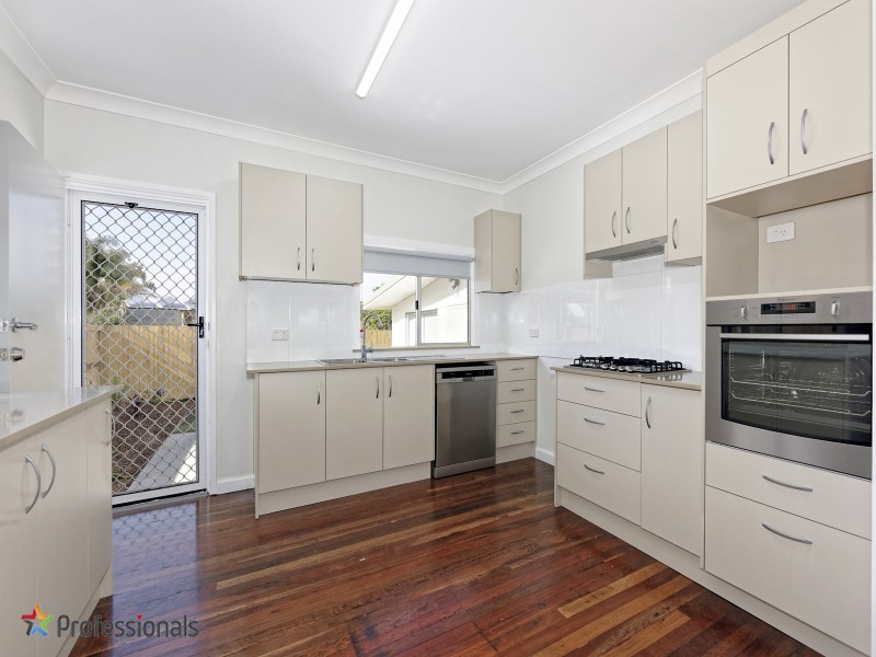 4 Rangeview Street, Strathpine QLD 4500
