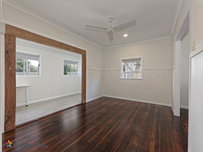 4 Rangeview Street, Strathpine QLD 4500