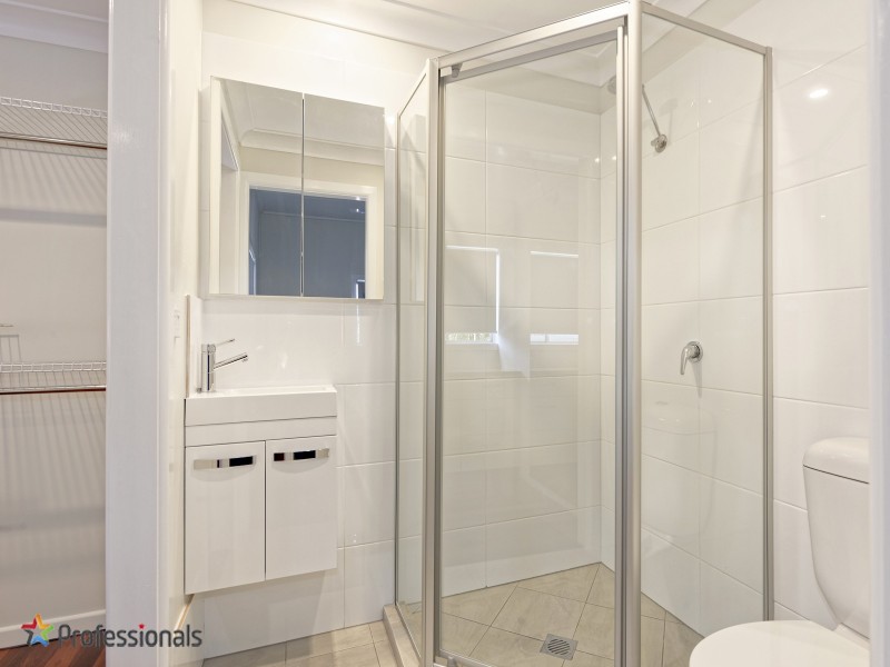 4 Rangeview Street, Strathpine QLD 4500