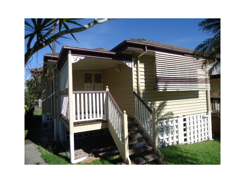 36 White Street, Everton Park QLD 4053