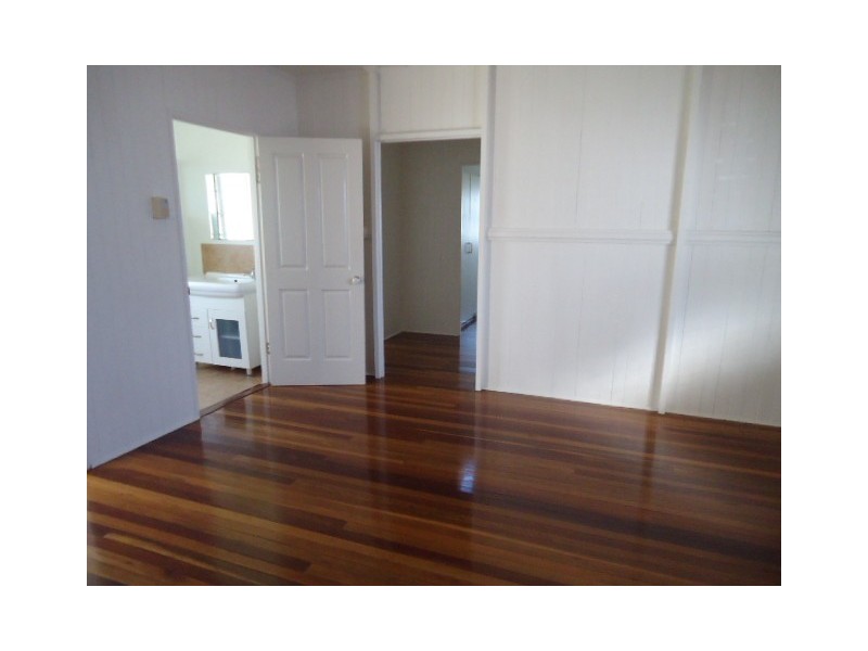 36 White Street, Everton Park QLD 4053