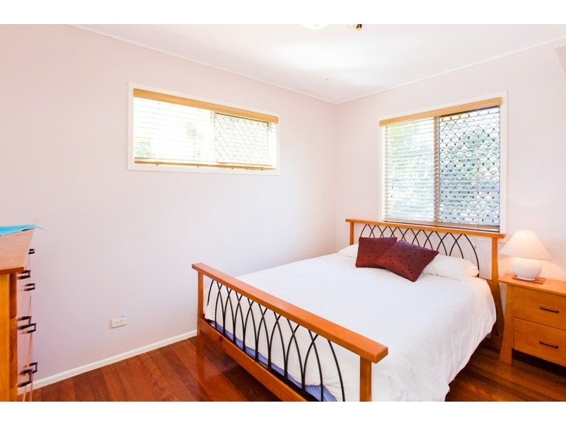 12 Tarnook Drive, Ferny Hills QLD 4055