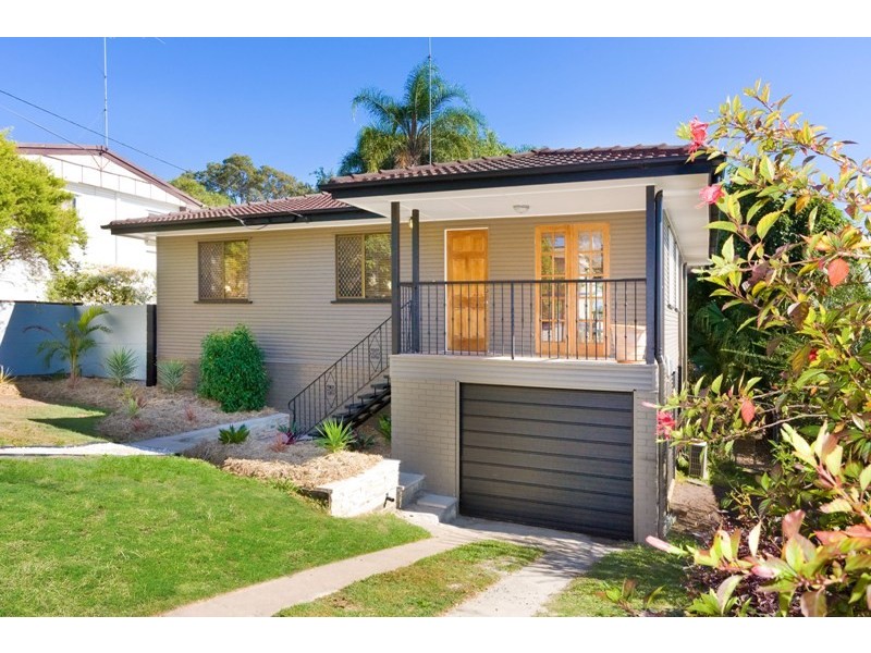 26 Heilbromm Street, Stafford Heights QLD 4053