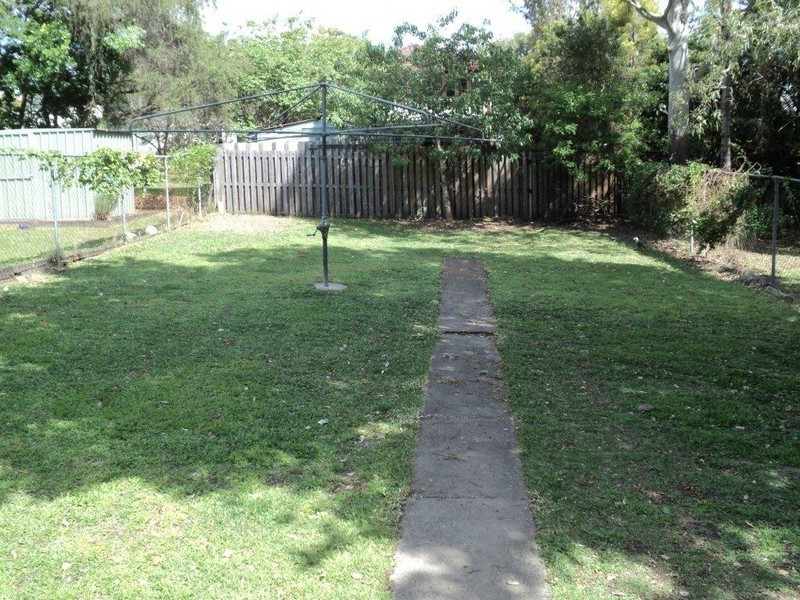 42 White Street, Everton Park QLD 4053