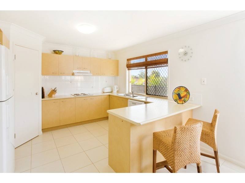 21 Alberic Court, Eatons Hill QLD 4037