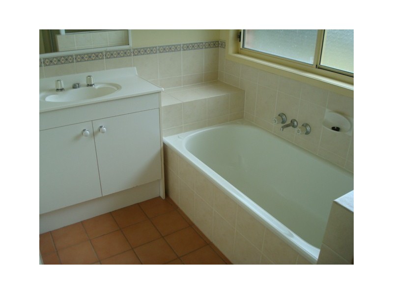 6 Dicaprio Close, Keperra QLD 4054