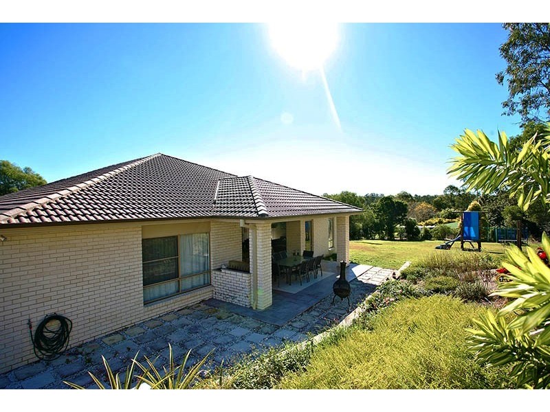 6 Clapham Court, Bunya QLD 4055