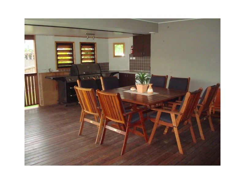 8 Naturesque Close, Mitchelton QLD 4053