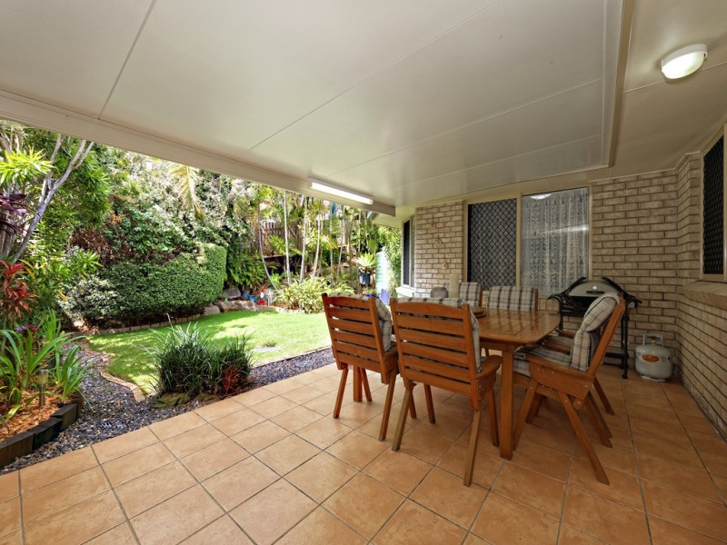 142 Saraband Drive, Eatons Hill QLD 4037