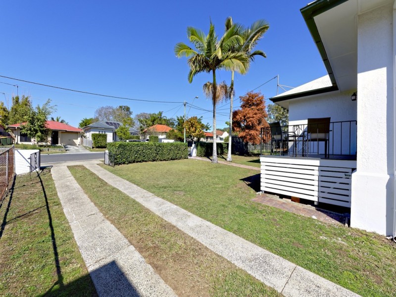 42 Edinburgh Castle Road, Kedron QLD 4031