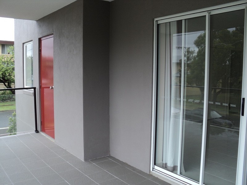 4 / 5 Rodway St, Zillmere QLD 4034