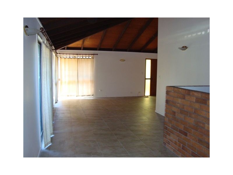 112 Ridley Road, Bridgeman Downs QLD 4035