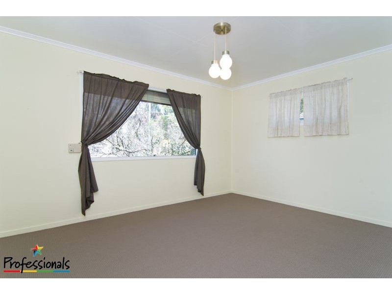 14 Patricks Road, Arana Hills QLD 4054