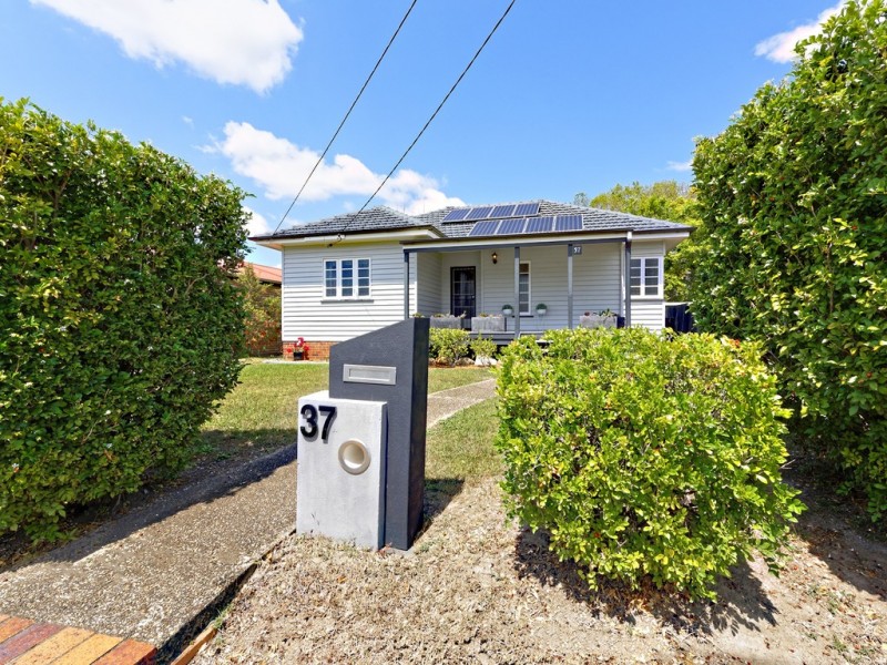 37 Edinburgh Castle Road, Kedron QLD 4031