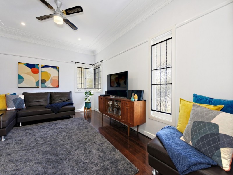 37 Edinburgh Castle Road, Kedron QLD 4031