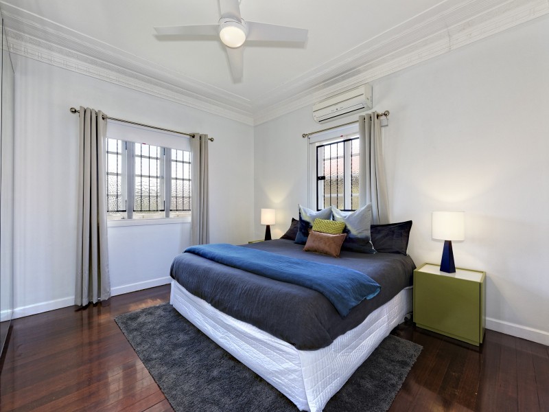 37 Edinburgh Castle Road, Kedron QLD 4031