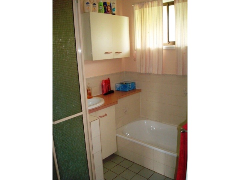 20 Sinatra Crescent, Mcdowall QLD 4053