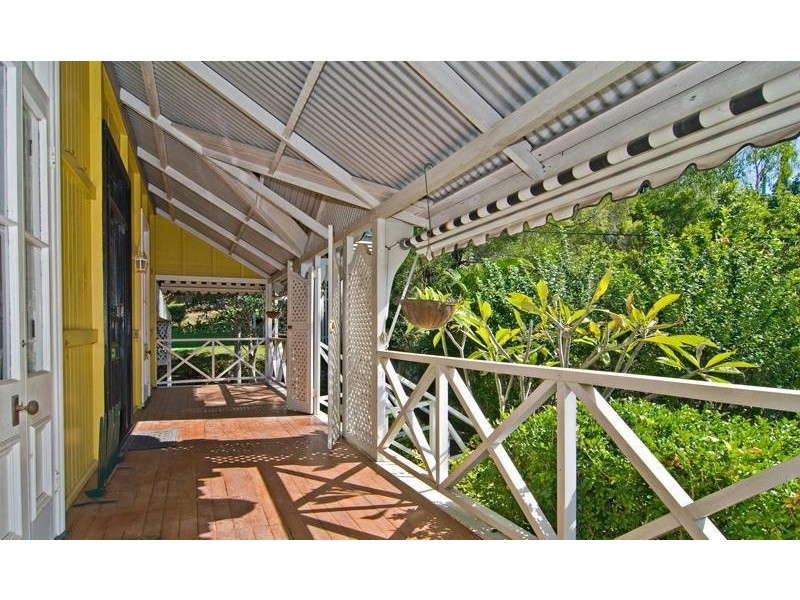 20  Gosman Street, Newmarket QLD 4051