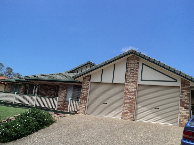 6 Trecarne Street, Bridgeman Downs QLD 4035