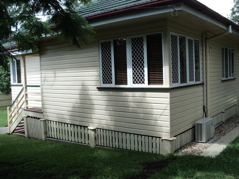 23 Kidgell Street, Stafford QLD 4053