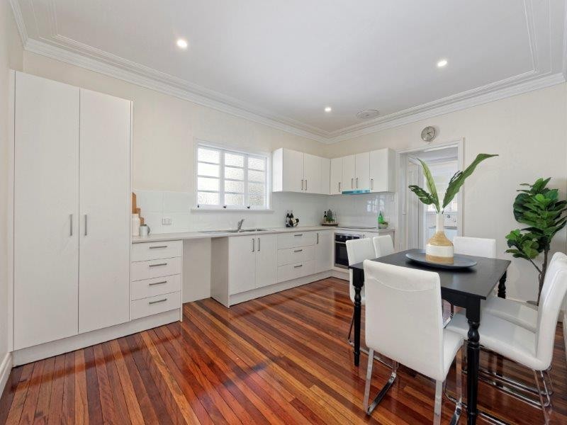 42 Edinburgh Castle Road, Kedron QLD 4031