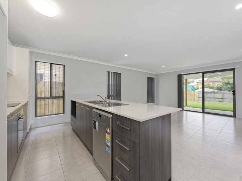 17 Brook Street, Everton Park QLD 4053