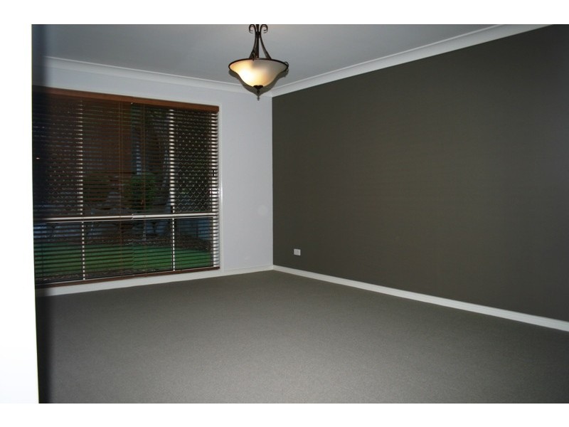 101 Streisand Drive, Mcdowall QLD 4053