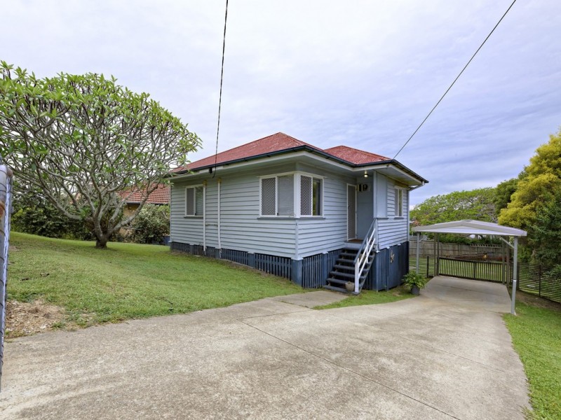 6 Armfield Street, Stafford QLD 4053