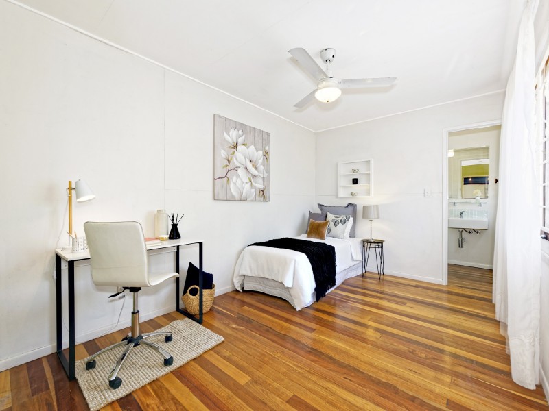 44 Barton Street, Everton Park QLD 4053