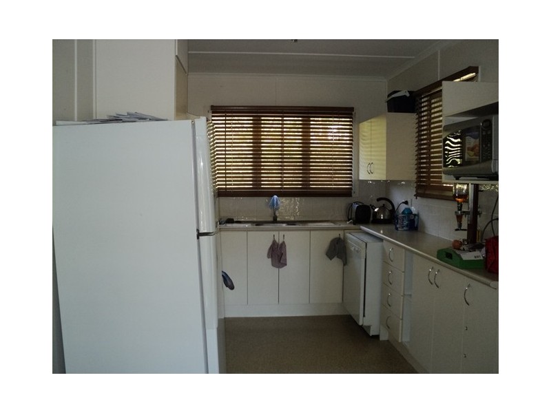 123 Irvine Street, Mitchelton QLD 4053