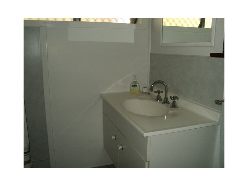 123 Irvine Street, Mitchelton QLD 4053