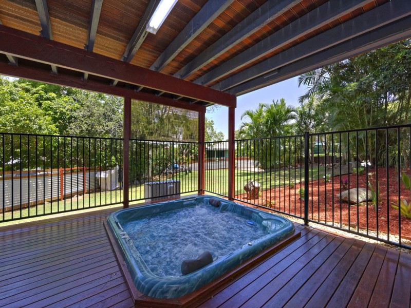 2 Dundonald Street, Everton Park QLD 4053