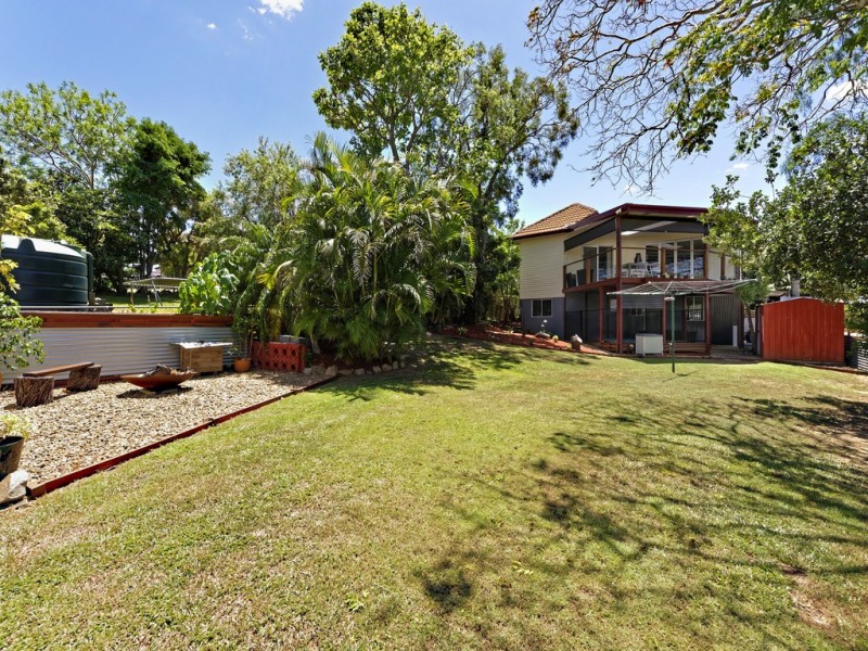 2 Dundonald Street, Everton Park QLD 4053