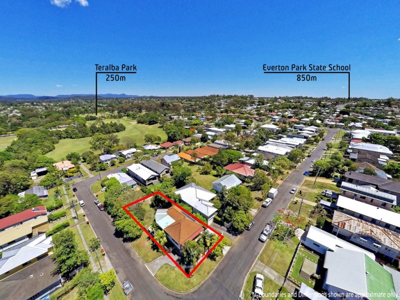 2 Dundonald Street, Everton Park QLD 4053