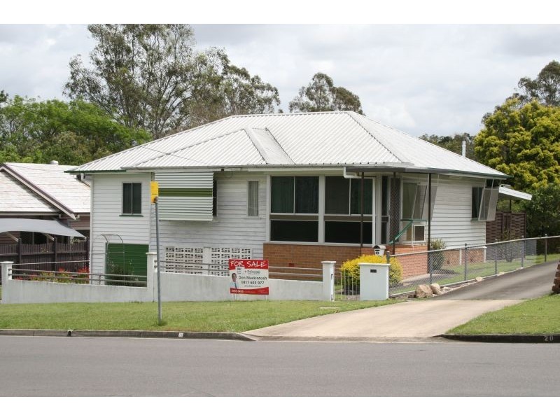 16 Barton Street, Everton Park QLD 4053