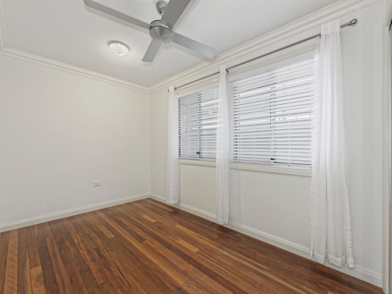 9 McIntyre Street, Wooloowin QLD 4030