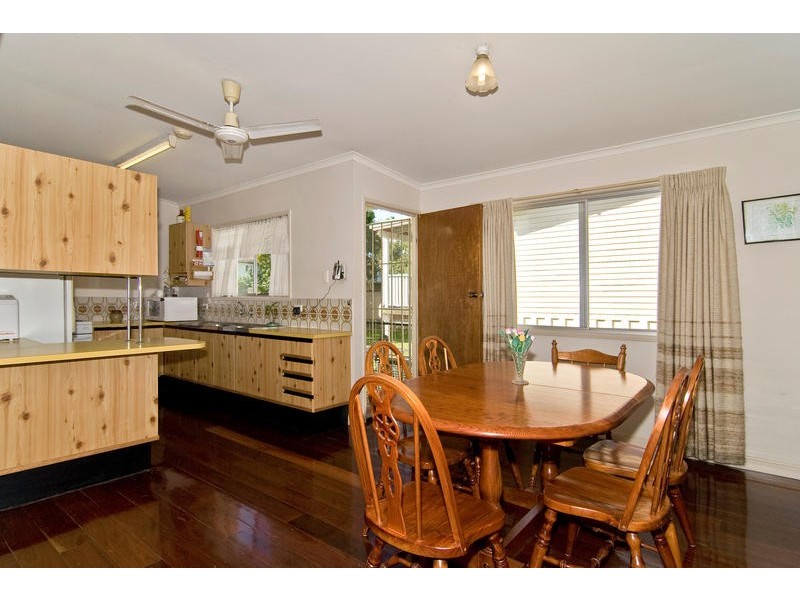 15 Venetia Street, Stafford Heights QLD 4053