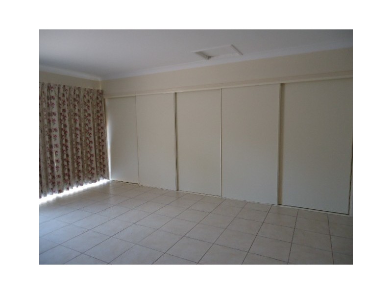 10  Blake, Mcdowall QLD 4053
