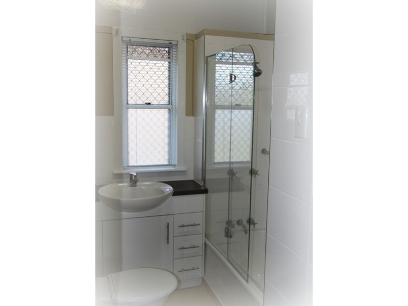 6 Armfield St, Stafford QLD 4053