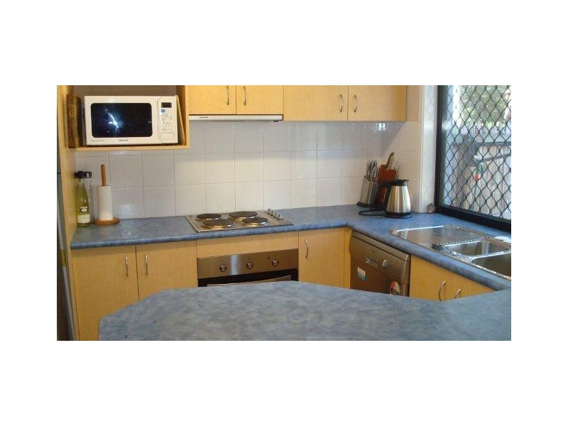 2/17 Grays Road, Gaythorne QLD 4051