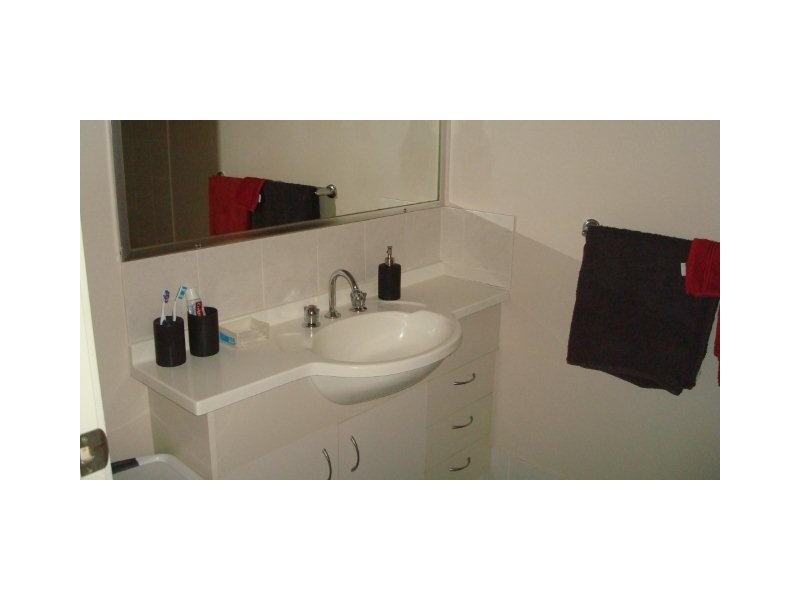 2/17 Grays Road, Gaythorne QLD 4051